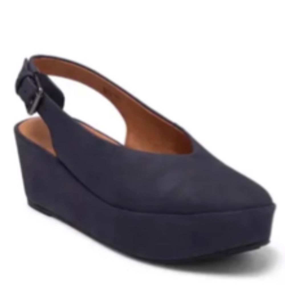 gentle souls • NYOMI • Navy• Like new!